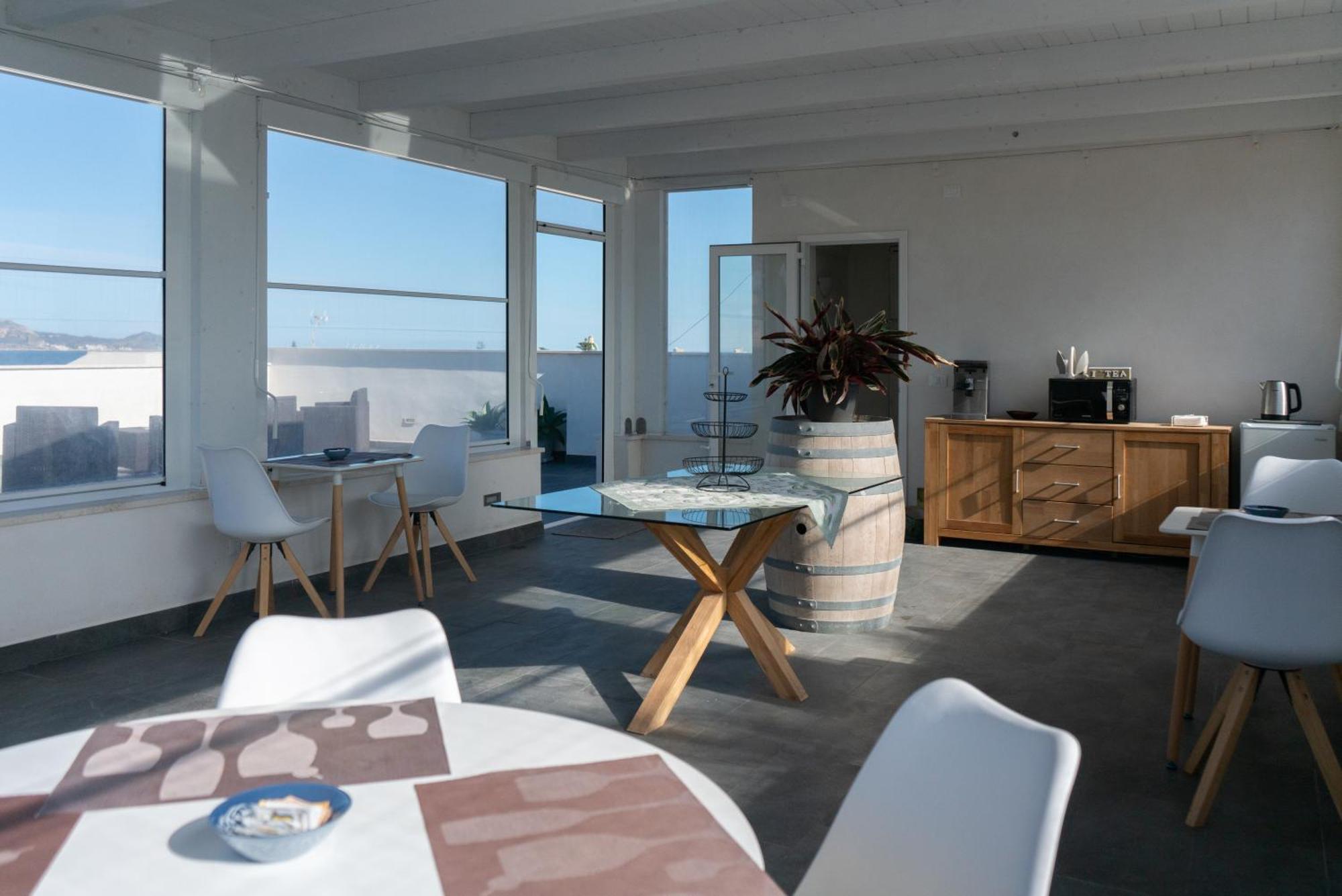 Ponente & Maestro Rooms Φαβινιάνα Εξωτερικό φωτογραφία